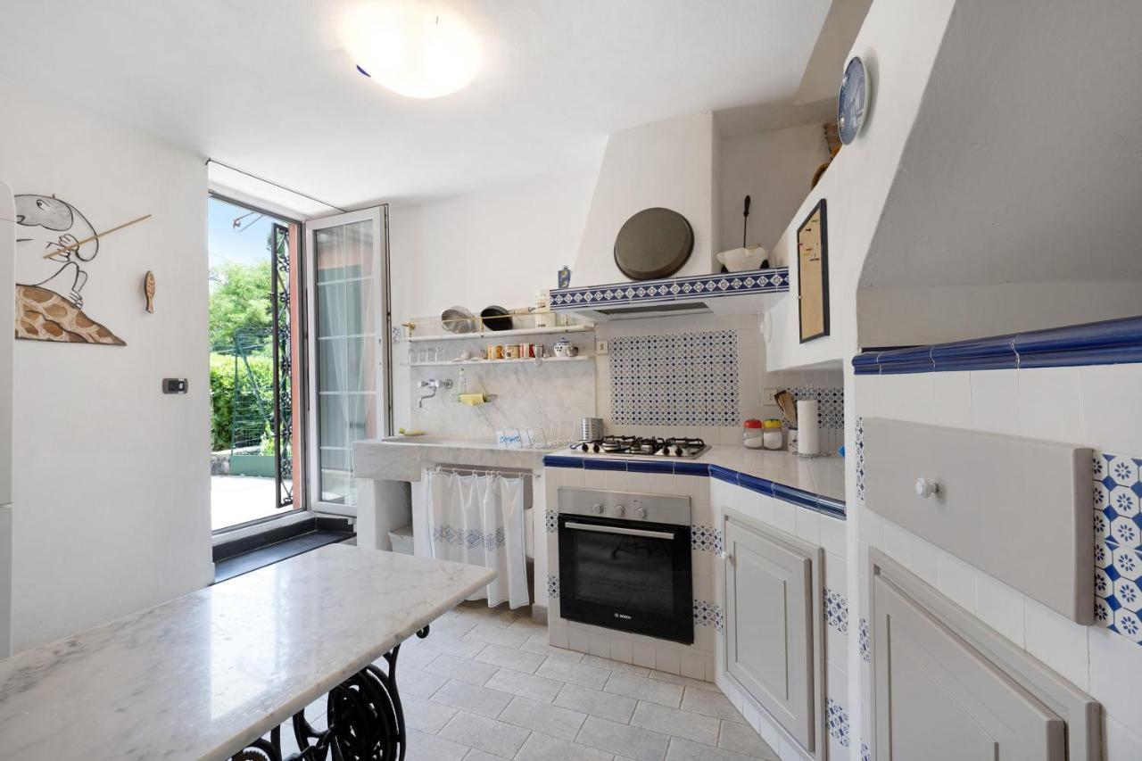 Ferienwohnung Casa Glicine Sul Mare Levanto Exterior foto